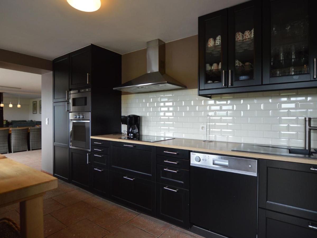 Leuk Huis Met Zwembad Cetturu 外观 照片
