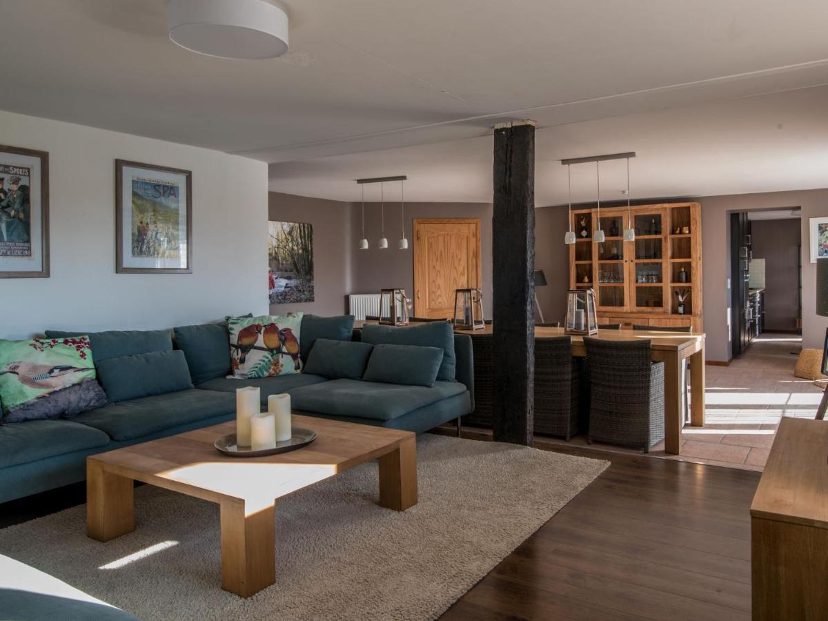 Leuk Huis Met Zwembad Cetturu 外观 照片