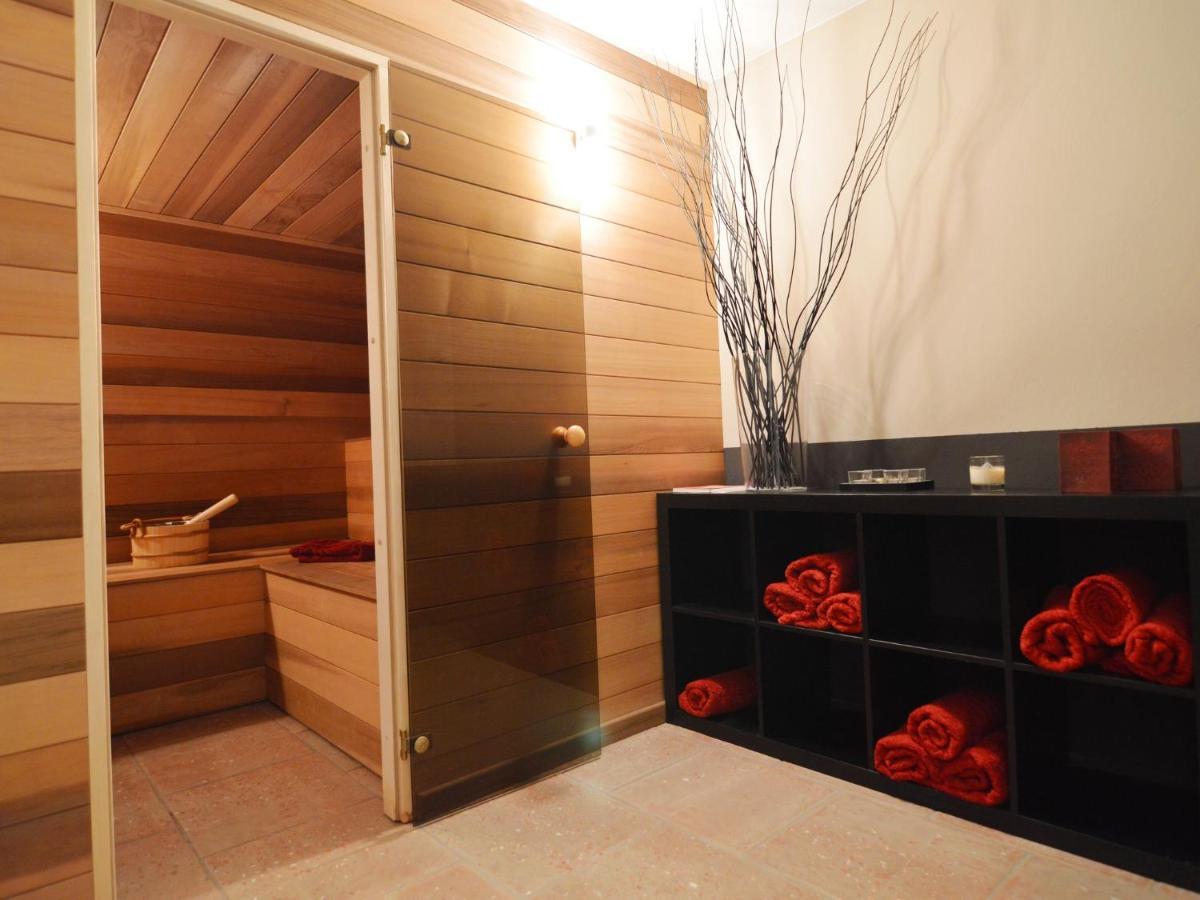 Leuk Huis Met Zwembad Cetturu 外观 照片